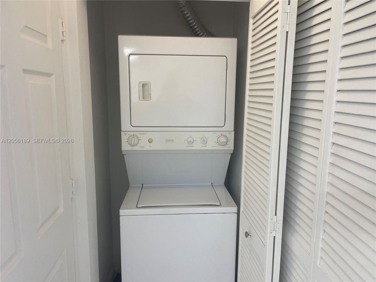 255 Evernia St , Unit 616, West Palm Beach, FL 33401 Photo