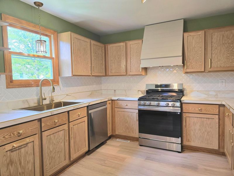 1 Banbury, Athens, OH 45701 Photo 10