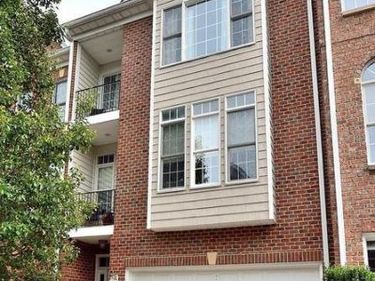 103 WASHINGTON SQUARE COURT , OCCOQUAN, VA 22125