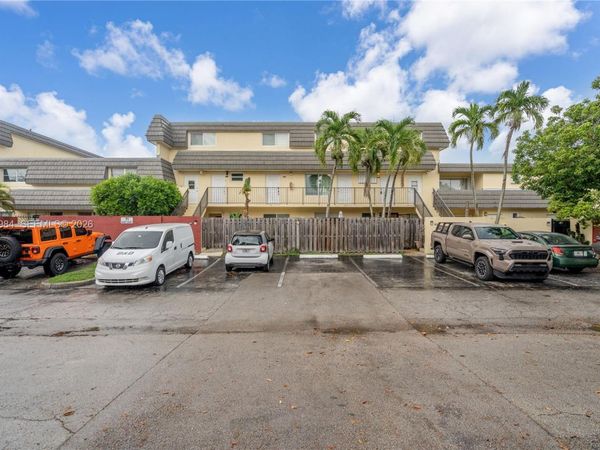 8475 SW 137th Ave , Unit 8475, Miami, FL 33183