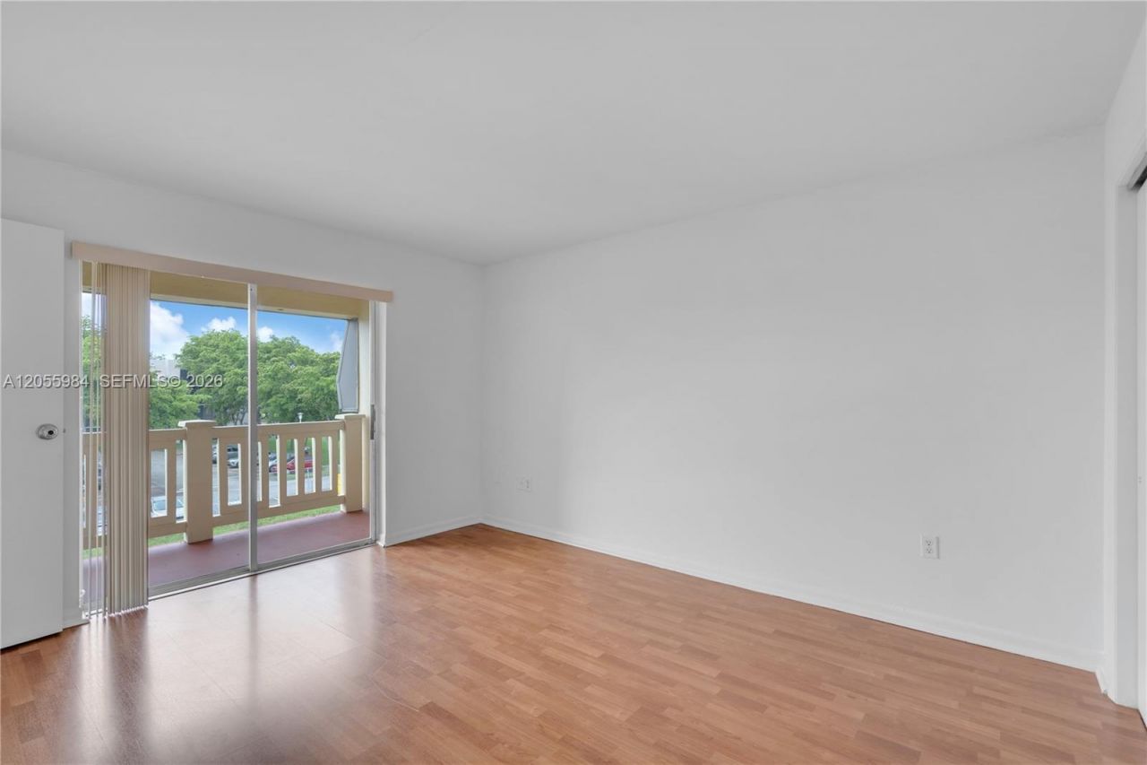 8475 SW 137th Ave , Unit 8475, Miami, FL 33183 Photo