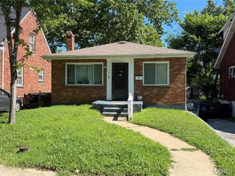 6835 Plymouth Avenue  University City, MO 63130