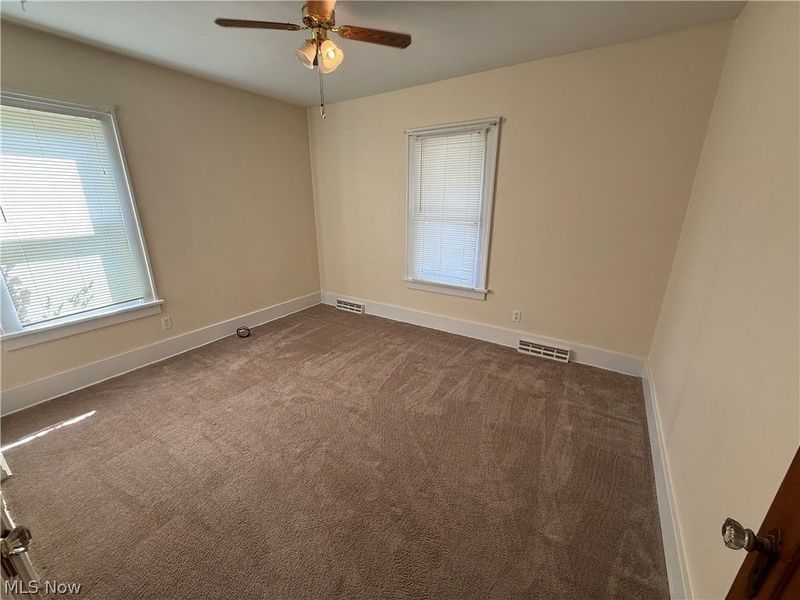 141 Warren Lane, Steubenville, OH 43953 Photo 13