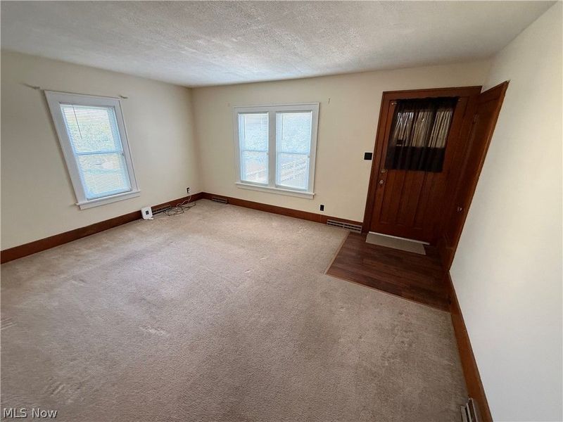 141 Warren Lane, Steubenville, OH 43953 Photo 8