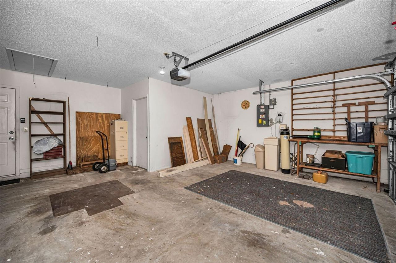 9866 Lopez Drive, New Port Richey, FL 34655 Photo