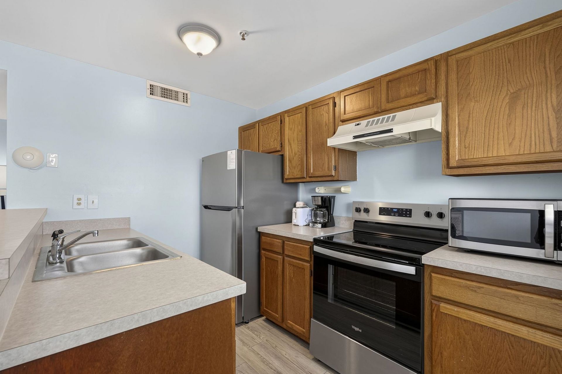 5905 S Kings Hwy.  Photo 12