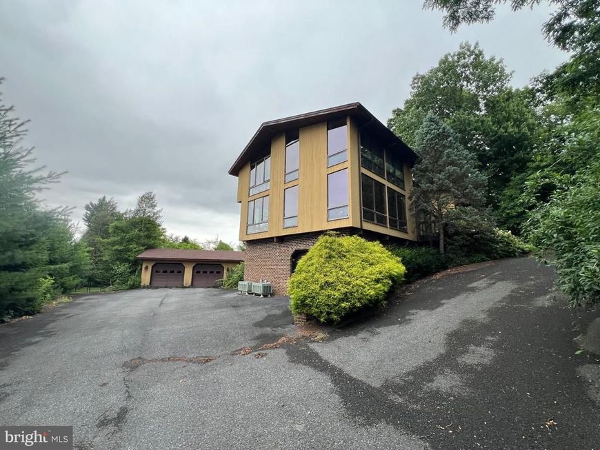 125 Grandview Boulevard , Reading, PA 19609 Main Photo