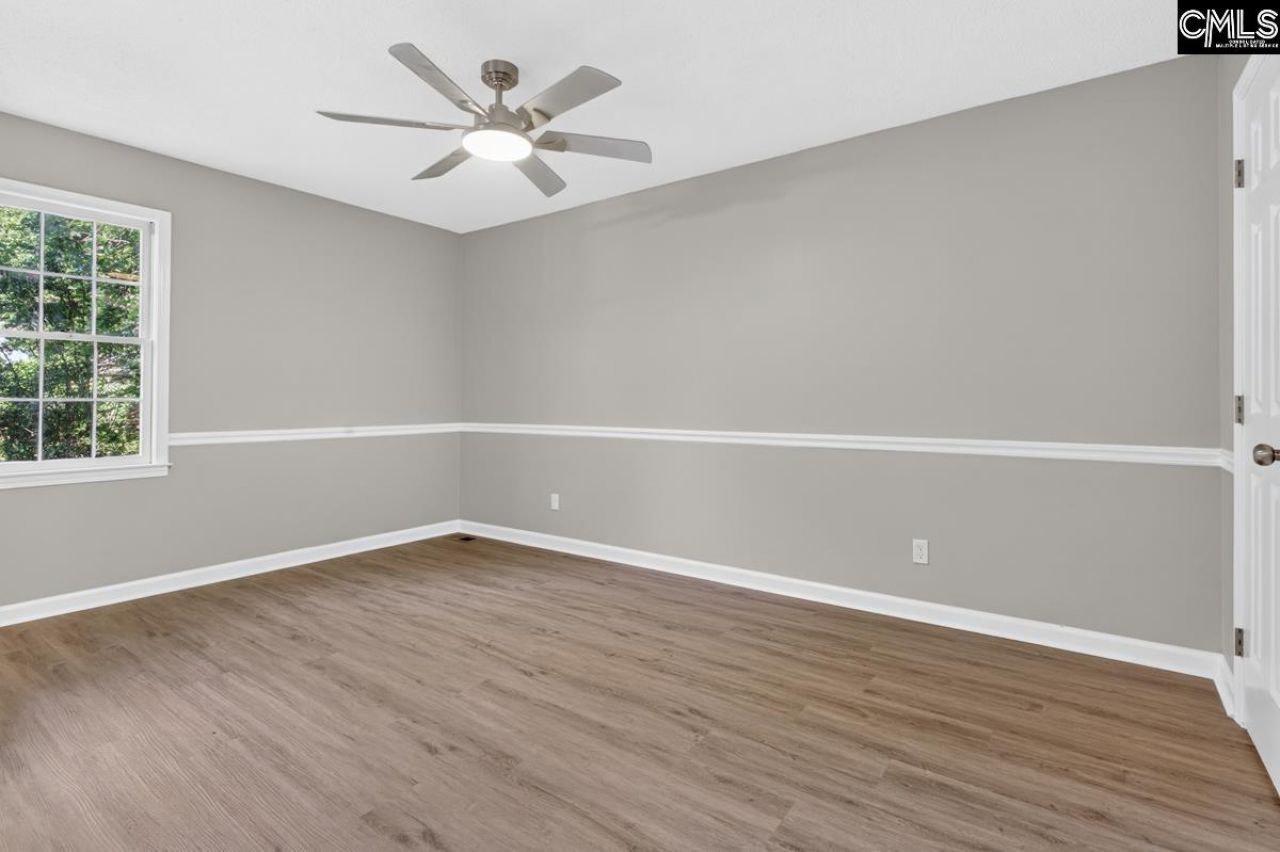 121 King George Way  Photo 26