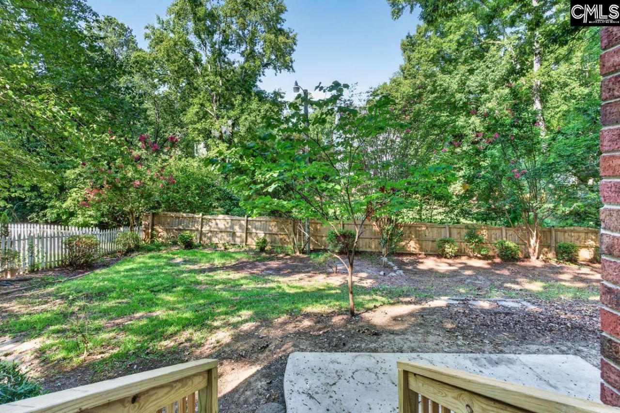 121 King George Way  Photo 38