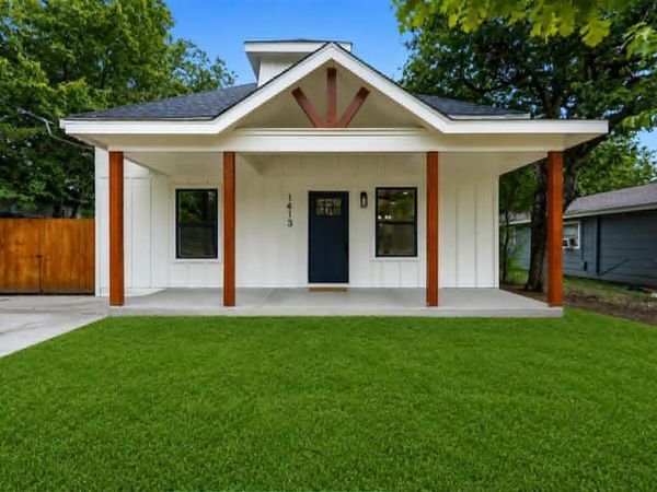 1413 N Wilhite Street, Cleburne, TX 76031