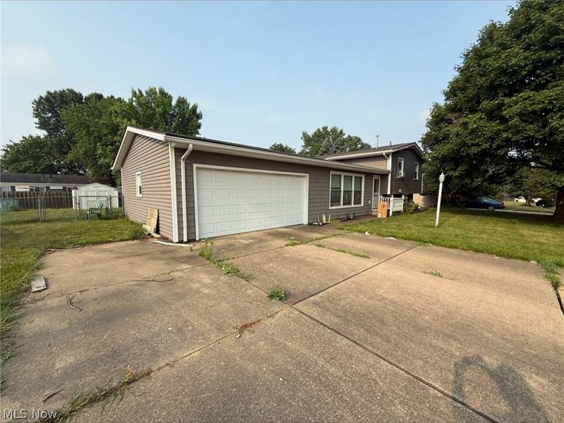 5364 Pisces Street SW, Canton, OH 44706 Photo 6