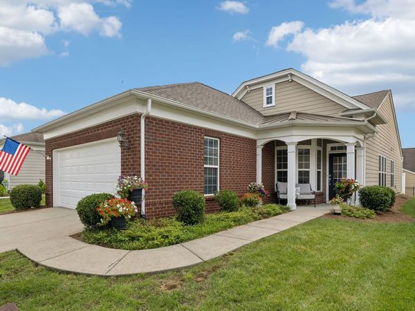 215 Old Towne Drive , Mount Juliet, TN 37122