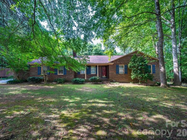 1113 Ponderosa Road , Lincolnton, NC 28092