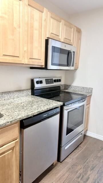 1510 SE Dewberry Court, Port Saint Lucie, FL 34952 Photo