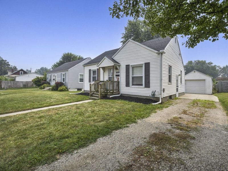 951 E Church Street, Marion, OH 43302 Photo 3