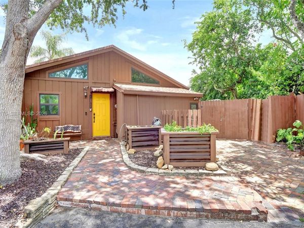 11311 SW 114th Cir Ter , Miami, FL 33176