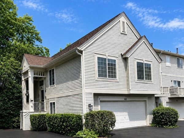 48 New Haven Drive , Unit 48, Cary, IL 60013