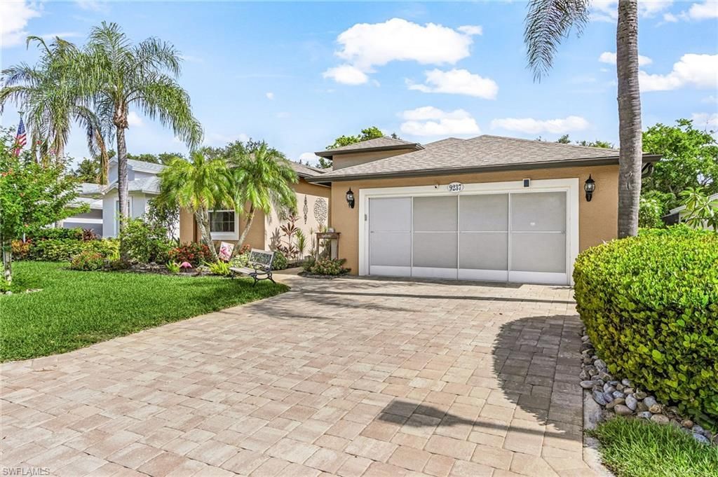 9237 Lanthorn Way , Estero, FL 33928 Photo