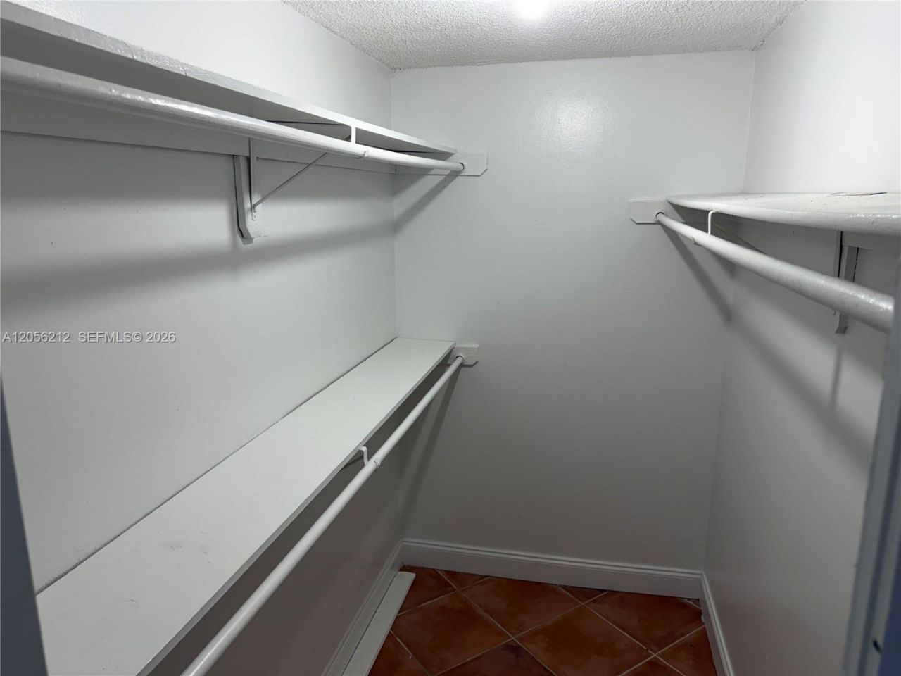 1801 S Treasure Dr, Unit 510, North Bay Village, FL 33141 Photo