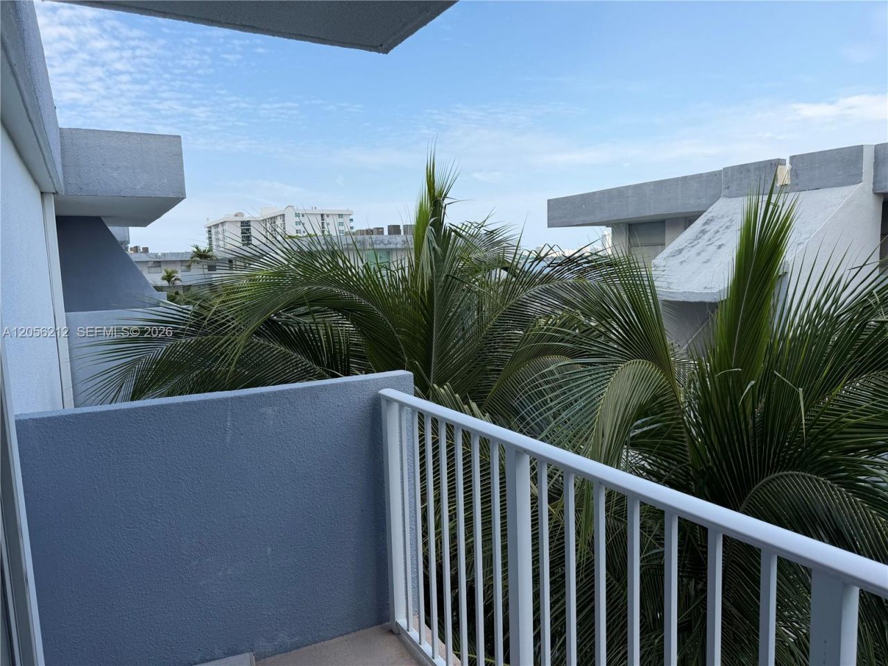1801 S Treasure Dr, Unit 510, North Bay Village, FL 33141 Photo