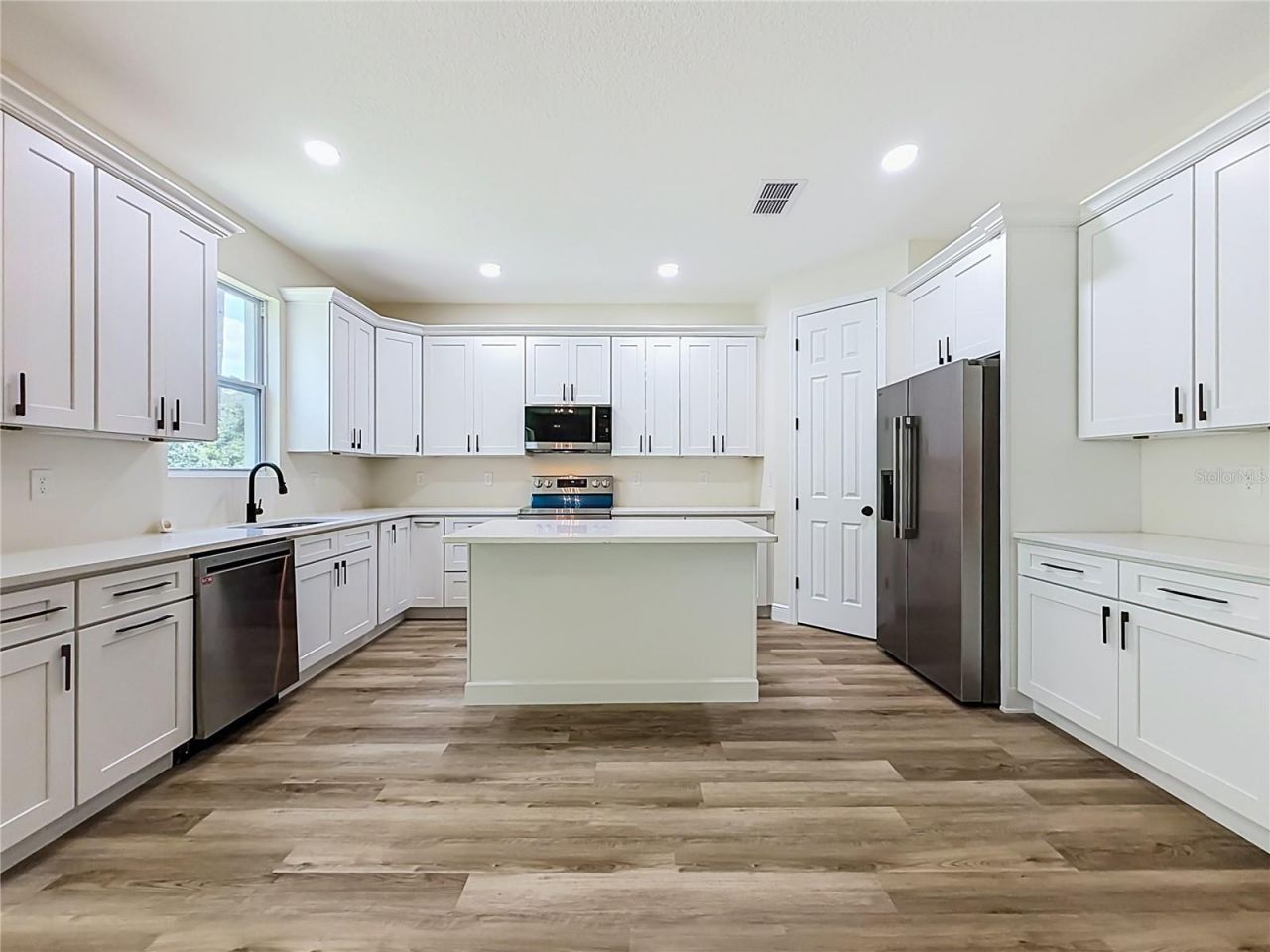 840 N Triplet Lake Drive, Casselberry, FL 32707 Photo