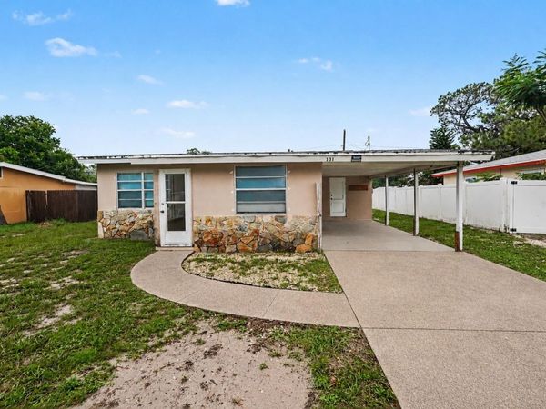 131 EMERALD LANE , LARGO, FL 33771