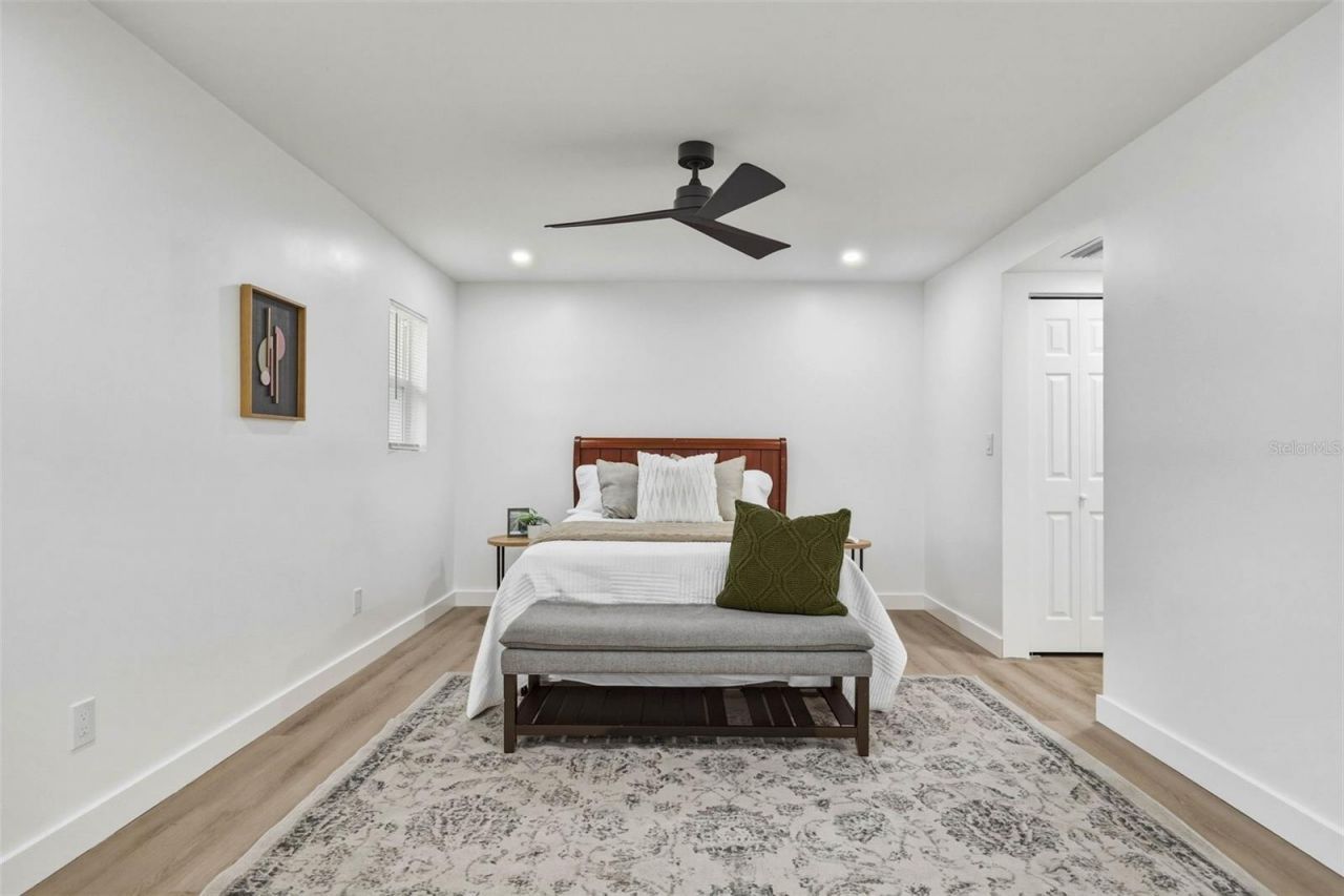 5106 Oakhaven Lane, Tampa, FL 33617 Photo