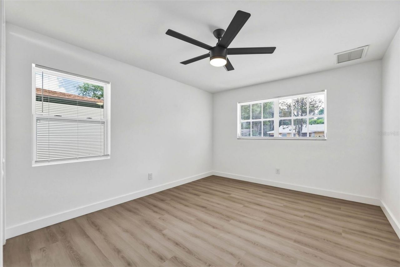 5106 Oakhaven Lane, Tampa, FL 33617 Photo