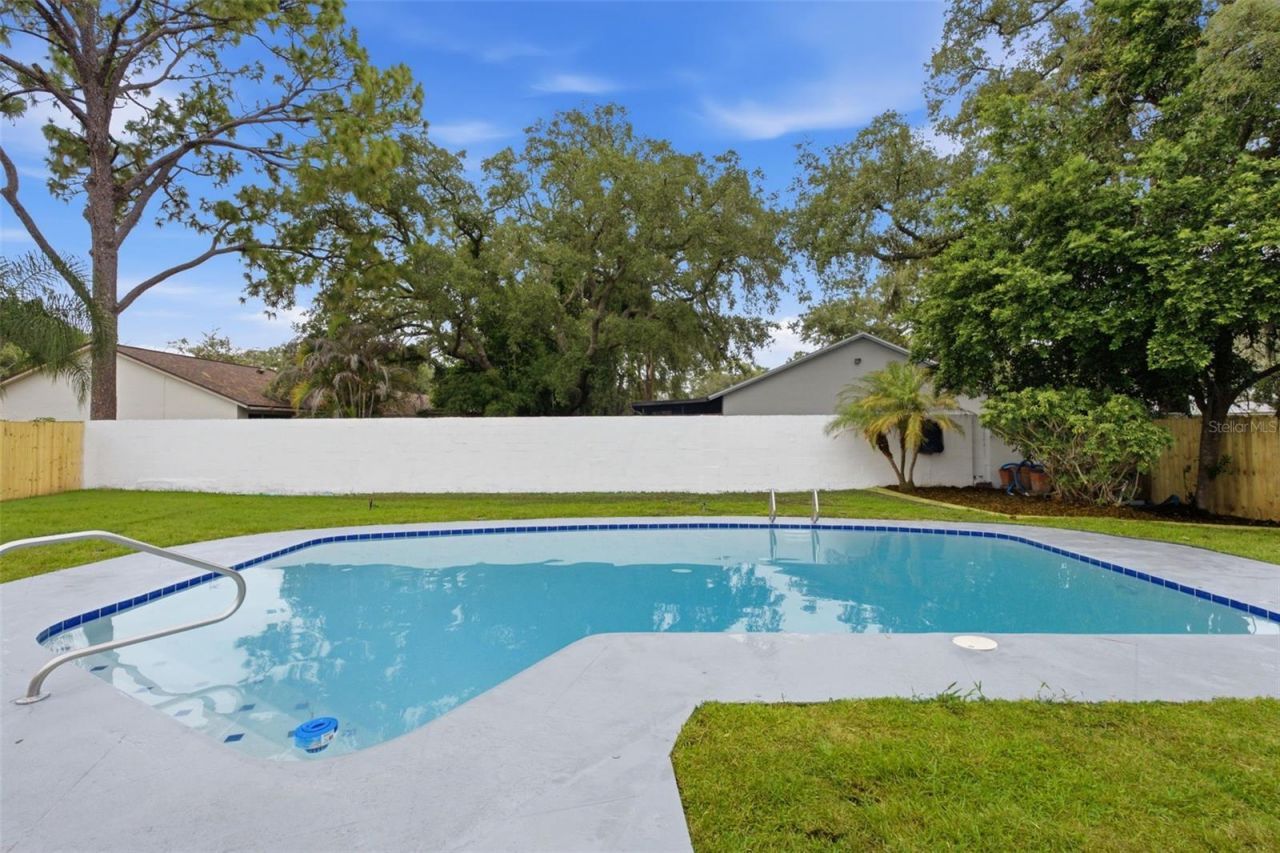 5106 Oakhaven Lane, Tampa, FL 33617 Photo