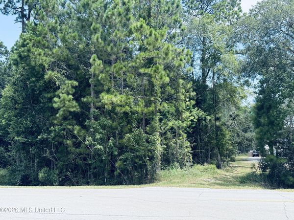 000 Old Spanish Trail, Ocean Springs, MS 39564