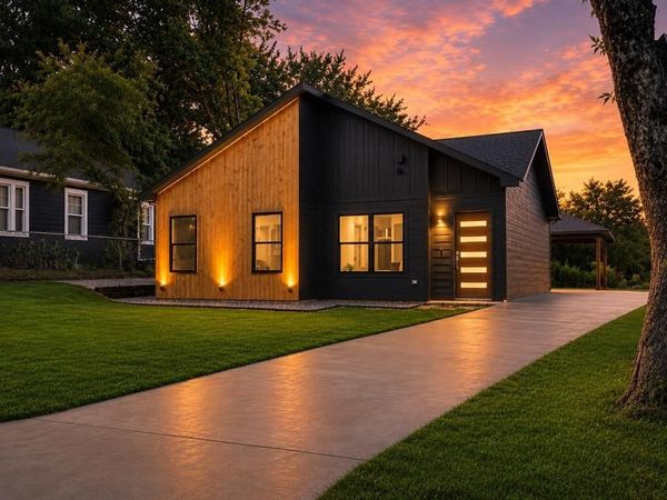 709 Martin Luther King Street , Denison, TX 75020