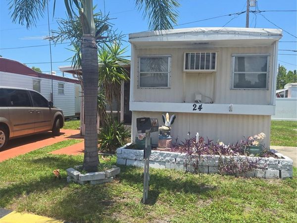 27466 US HIGHWAY 19 N, Unit 24, CLEARWATER, FL 33761