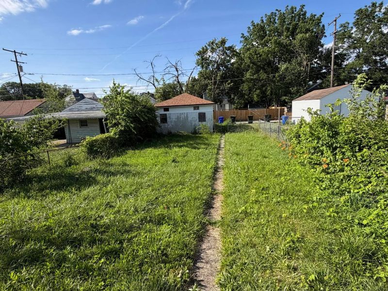 1482 Genessee Avenue , Columbus, OH 43211 Photo 18