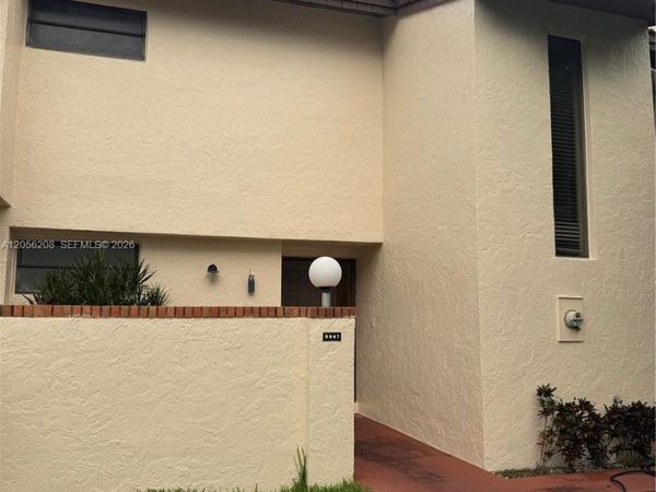 8947 SW 149th Pl, Miami, FL 33196