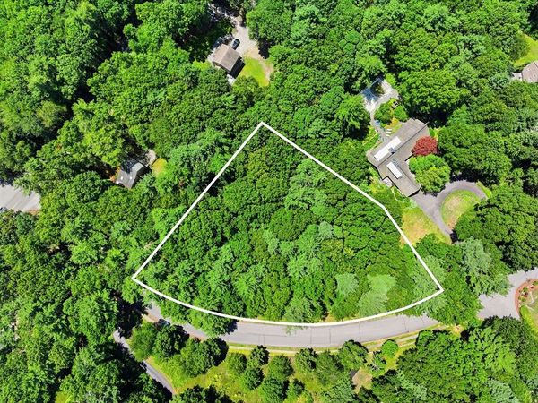 27 Hampstead Way, Marshfield, MA 02050
