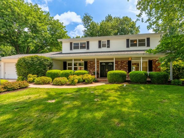 107 N Lark Lane , Carbondale, IL 62901