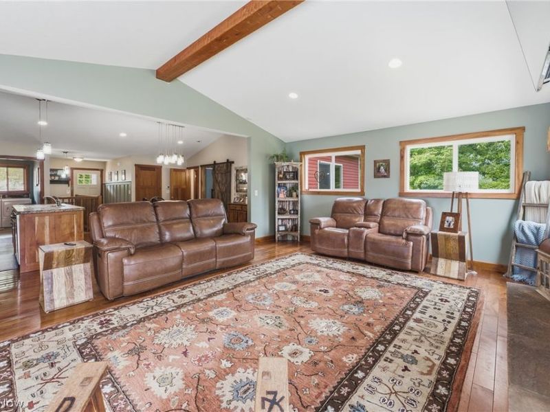 10050 Forty Corners Street NW, Massillon, OH 44647 Photo 5