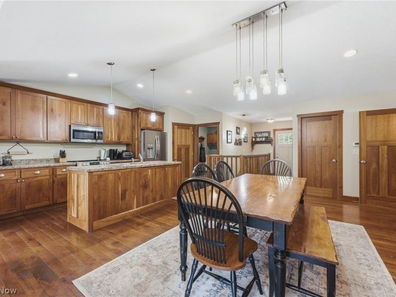 10050 Forty Corners Street NW, Massillon, OH 44647 Photo 8