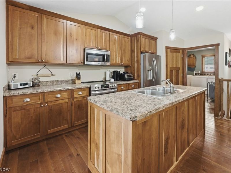 10050 Forty Corners Street NW, Massillon, OH 44647 Photo 9