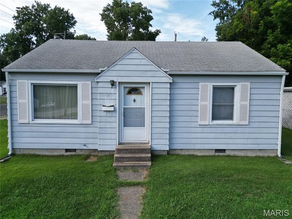 827 Yale Street , Mexico, MO 65265