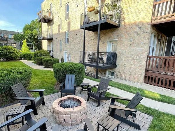 2025 W Erie Street, Unit 1R, Chicago, IL 60612