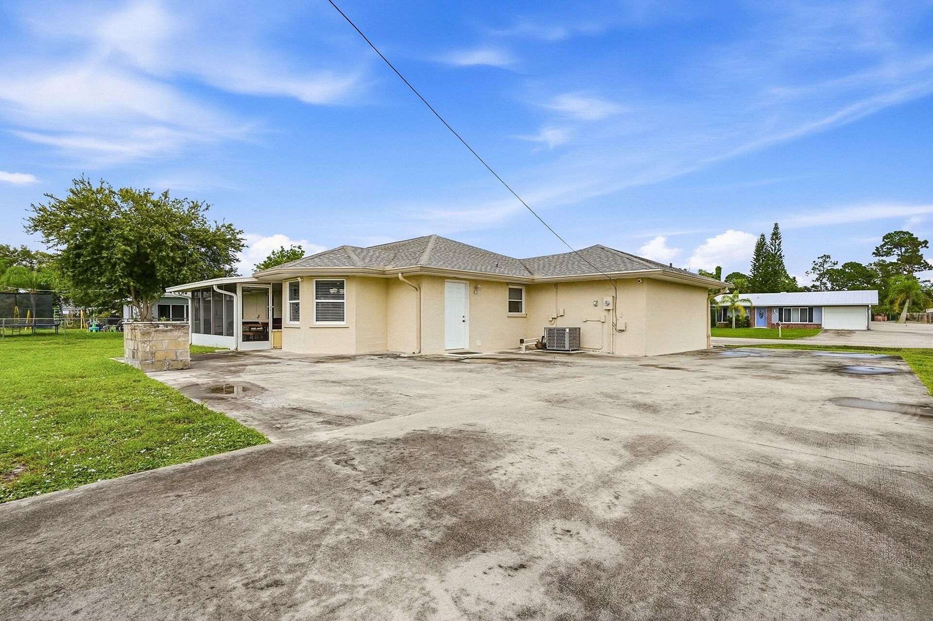 482 SE Galleon Lane, Port Saint Lucie, FL 34983 Photo
