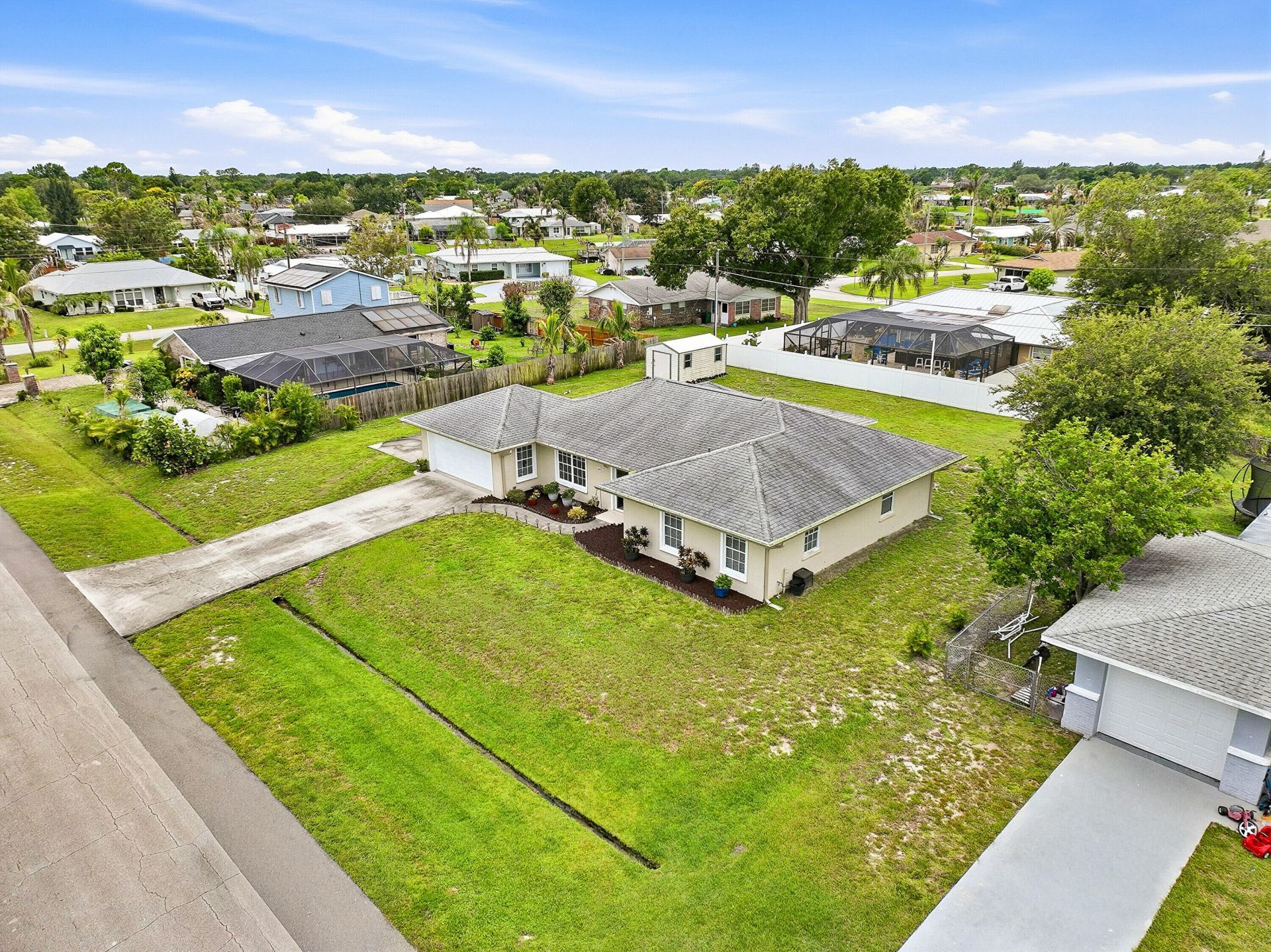 482 SE Galleon Lane, Port Saint Lucie, FL 34983 Photo