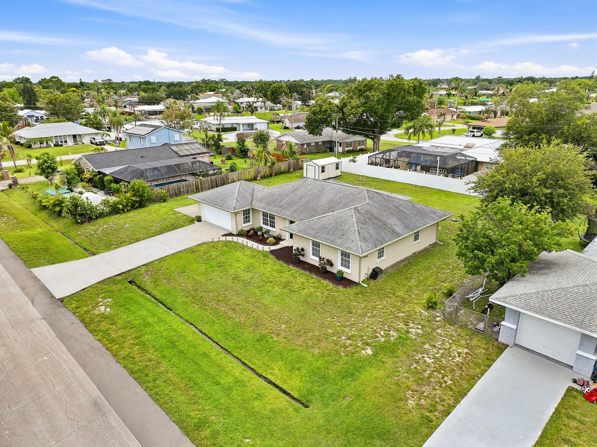 482 SE Galleon Lane, Port Saint Lucie, FL 34983 Photo