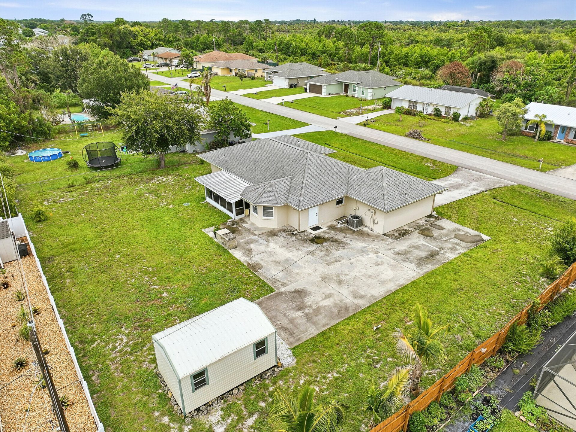 482 SE Galleon Lane, Port Saint Lucie, FL 34983 Photo