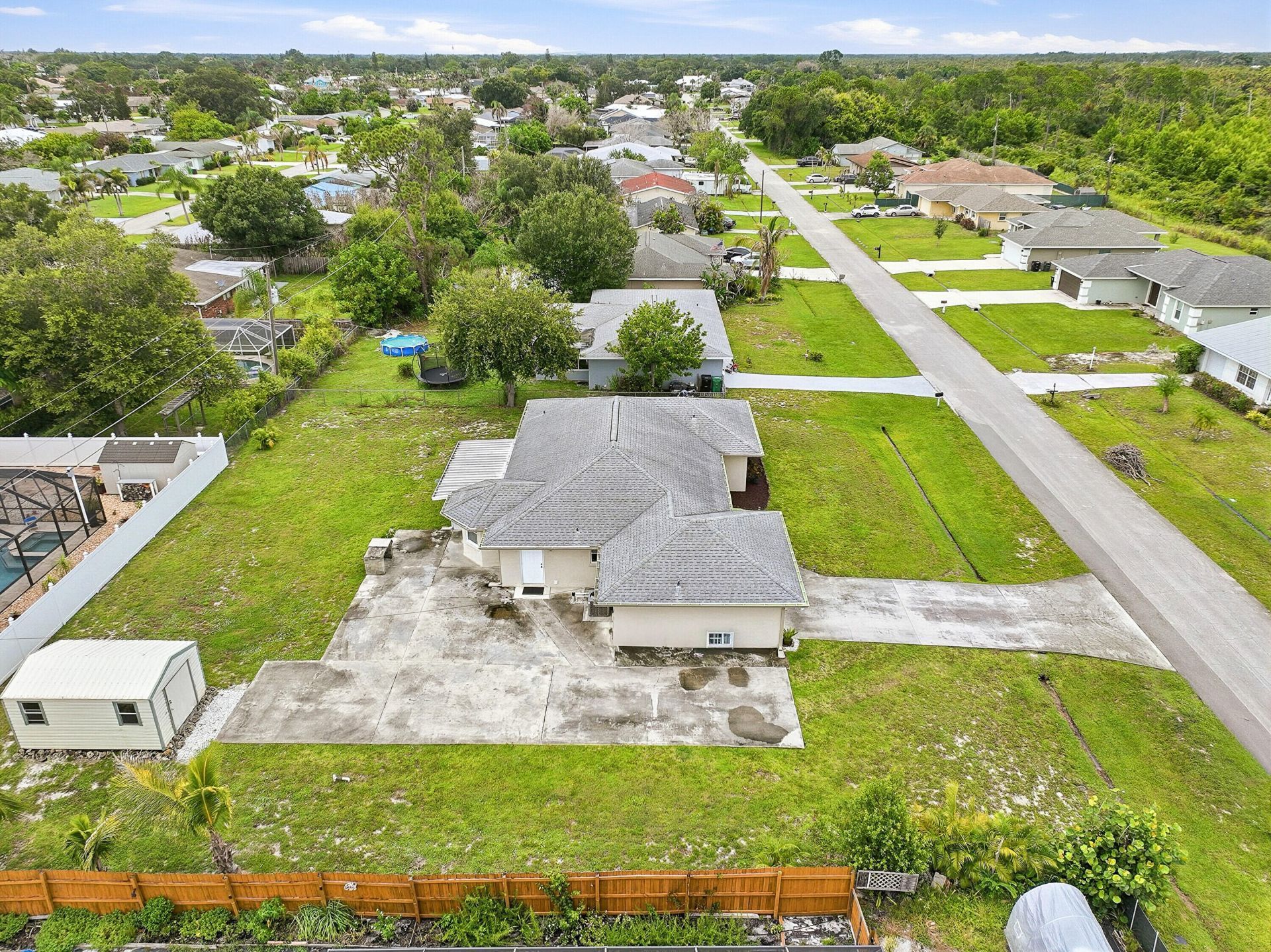 482 SE Galleon Lane, Port Saint Lucie, FL 34983 Photo
