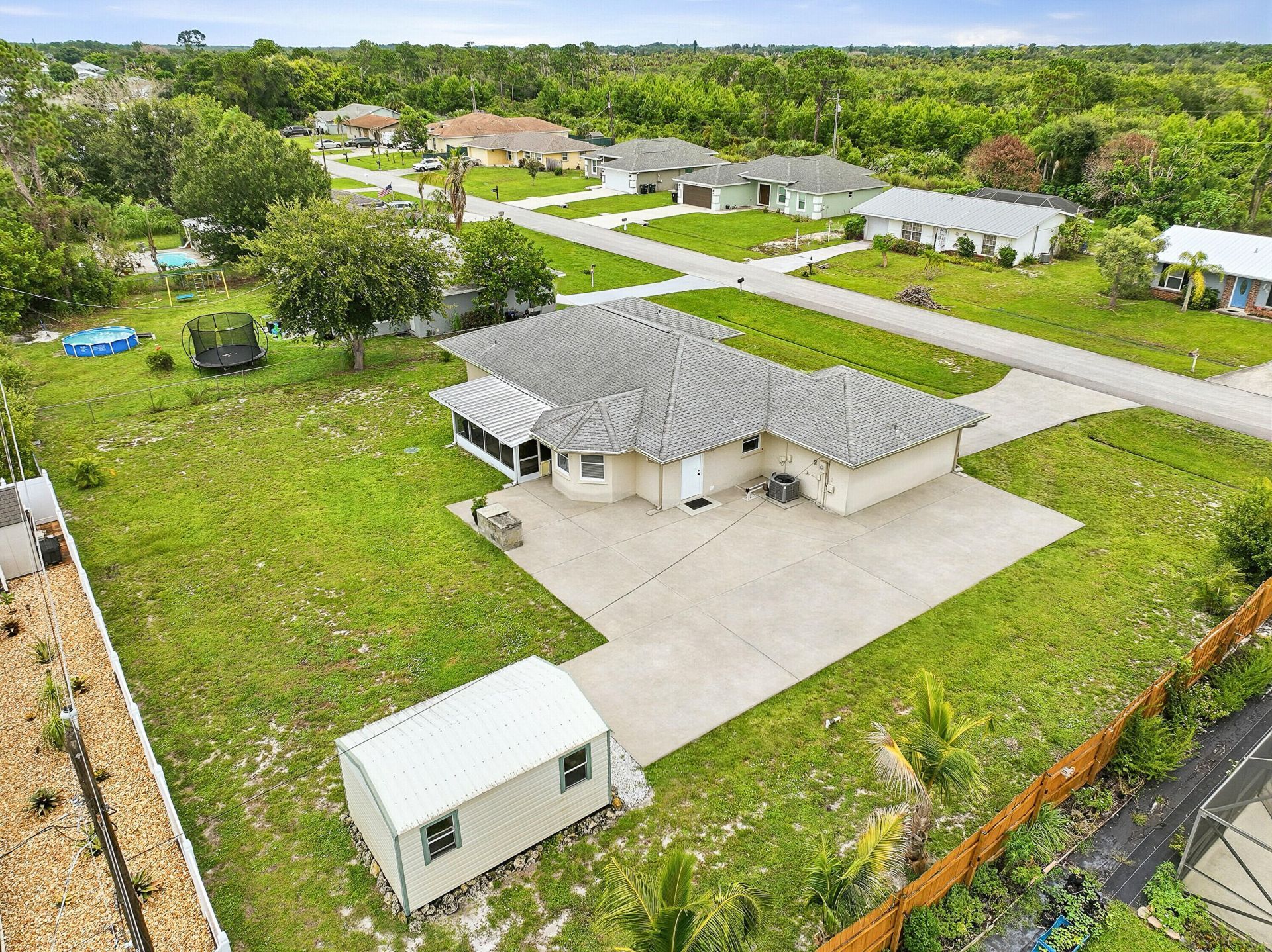 482 SE Galleon Lane, Port Saint Lucie, FL 34983 Photo