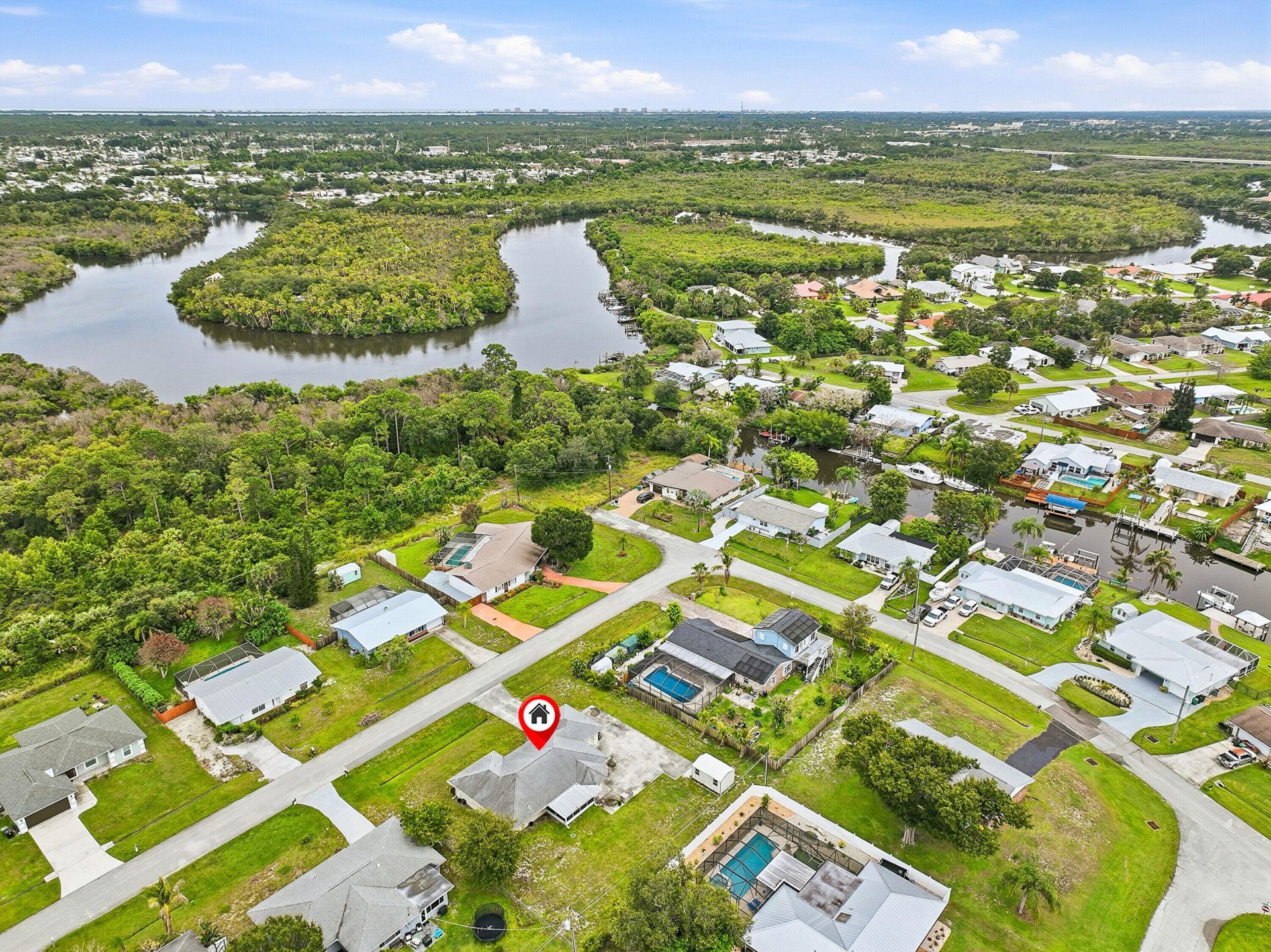 482 SE Galleon Lane, Port Saint Lucie, FL 34983 Photo