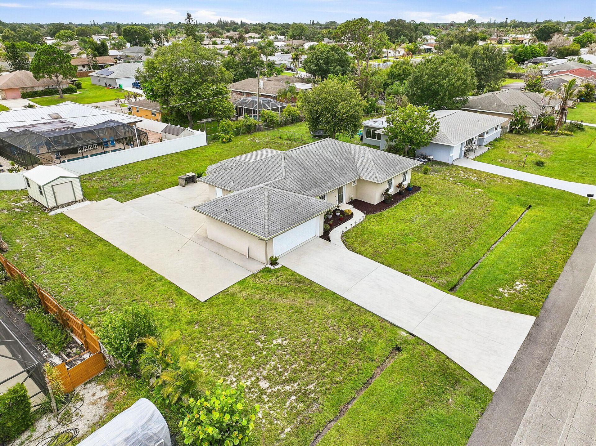 482 SE Galleon Lane, Port Saint Lucie, FL 34983 Photo