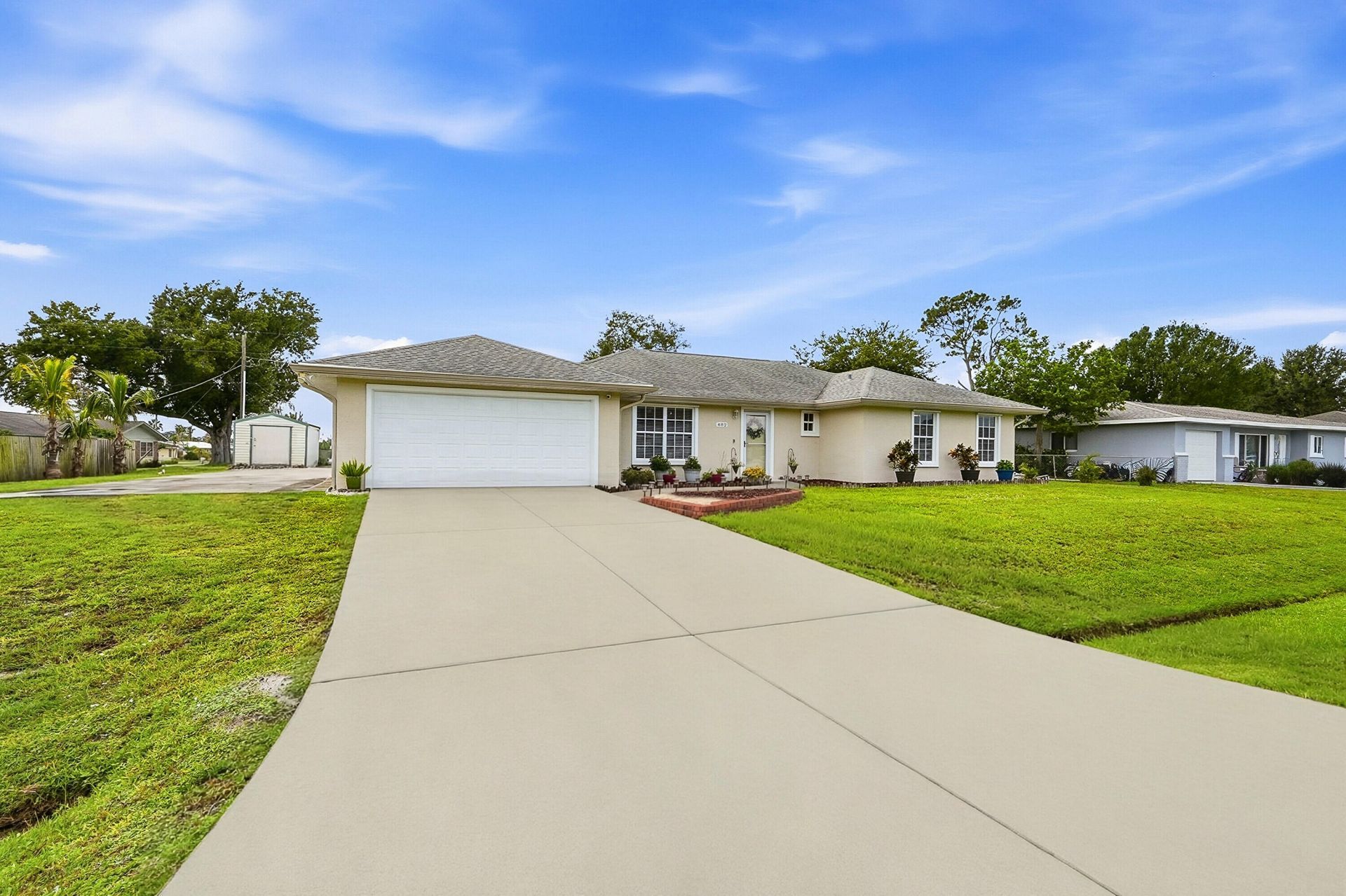 482 SE Galleon Lane, Port Saint Lucie, FL 34983 Photo